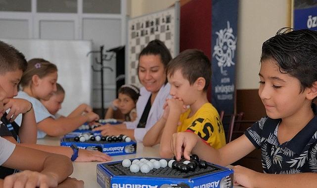 Başkan Çerçioğlu'ndan Çocukların Gelişimine Tam Destek Başkan Çerçioğlu'ndan Çocukların Gelişimine Tam Destek
