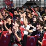 Milli heyecan Osmangazi Meydanı'nda yaşandı
