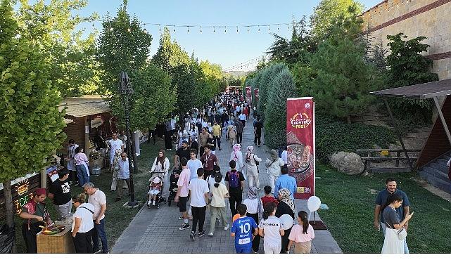 Başkan Altay Konya'dan ve Konya Dışından Misafirleri GastroFest'e Davet Etti Başkan Altay Konya'dan ve Konya Dışından Misafirleri GastroFest'e Davet Etti