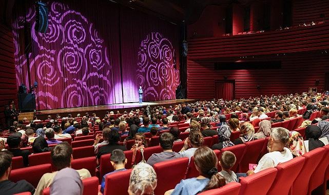 Selçuklu Sanat Akademisi'nin Yeni Yetenekleri Sanatseverlerden Büyük Beğeni Aldı Selçuklu Sanat Akademisi'nin Yeni Yetenekleri Sanatseverlerden Büyük Beğeni Aldı