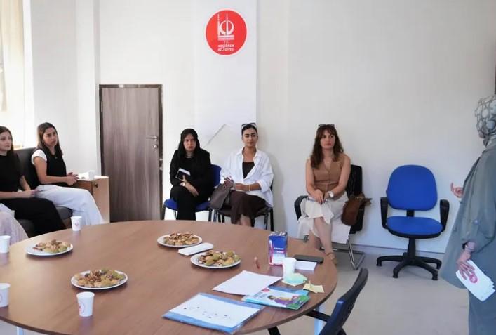 Keçiören Belediyesi’nden Velilere ve Öğrencilere Seminer Desteği Keçiören Belediyesi’nden Velilere ve Öğrencilere Seminer Desteği