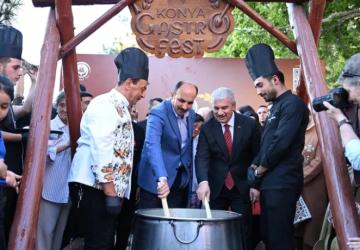 Konya’da 3. Gastronomi Festivali Coşkusu