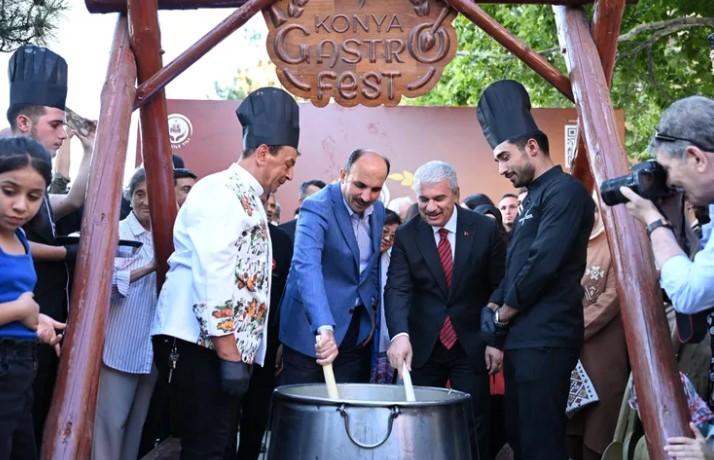 Konya’da 3. Gastronomi Festivali Coşkusu Konya’da 3. Gastronomi Festivali Coşkusu