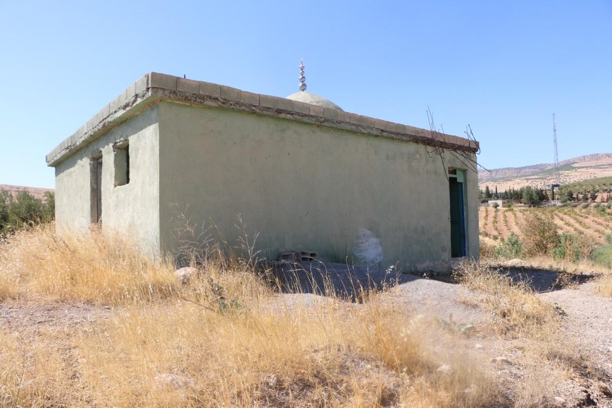Adıyaman’da bulunan ‘Yel Baba’ Türbesi kaderine terk edildi - Videolu Haber