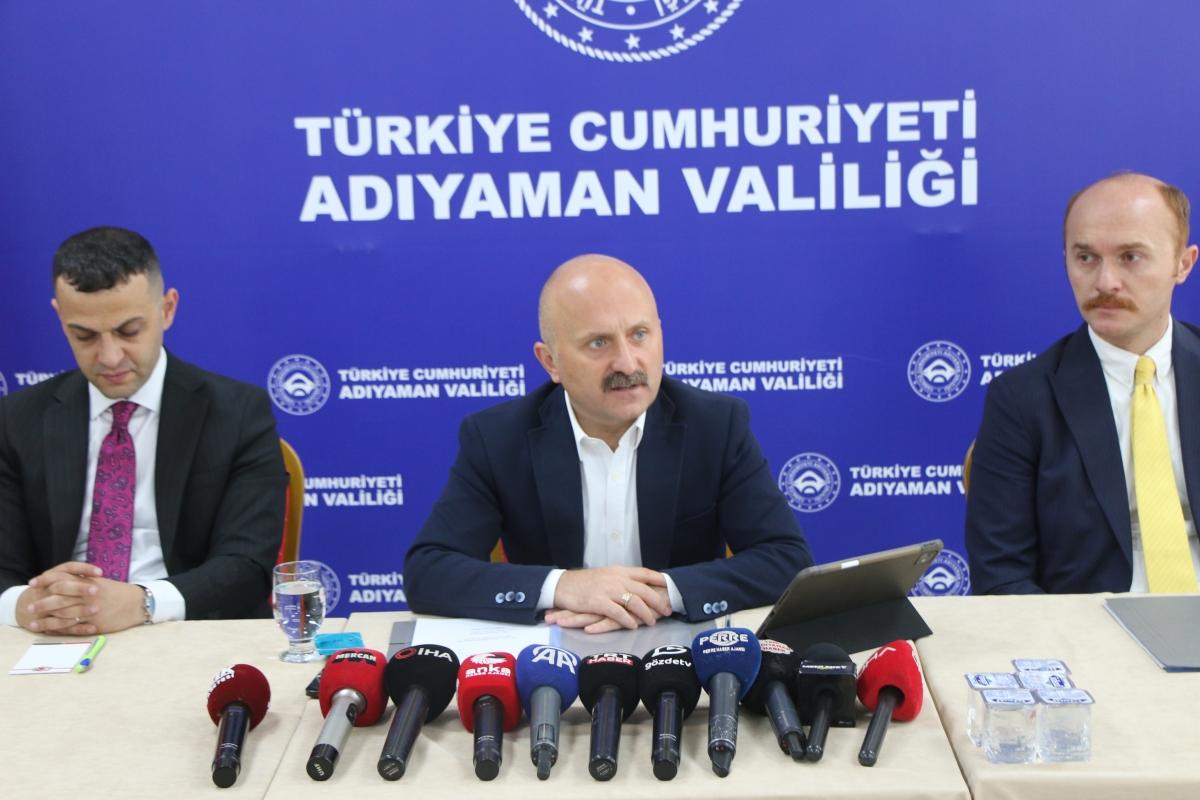 Adıyaman’da kültürel miras yatırımları: Tuz Hanı ve Şeyh Abdurrahman Erzincani türbesi için restorasyon başlıyor - Videolu Haber Adıyaman’da kültürel miras yatırımları: Tuz Hanı ve Şeyh Abdurrahman Erzincani türbesi için restorasyon başlıyor - Videolu Haber