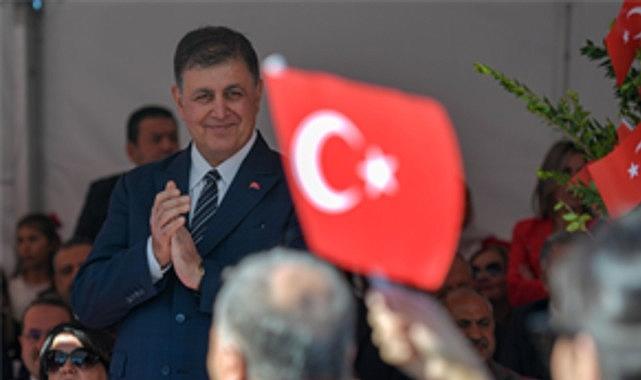 Tugay: 9 Eylül'ün önemini gençlerimize, çocuklarımıza anlatmaya devam ediyoruz Tugay: 9 Eylül'ün önemini gençlerimize, çocuklarımıza anlatmaya devam ediyoruz