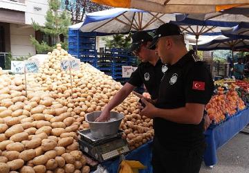 Keçiören'de semt pazarlarına sıkı denetim