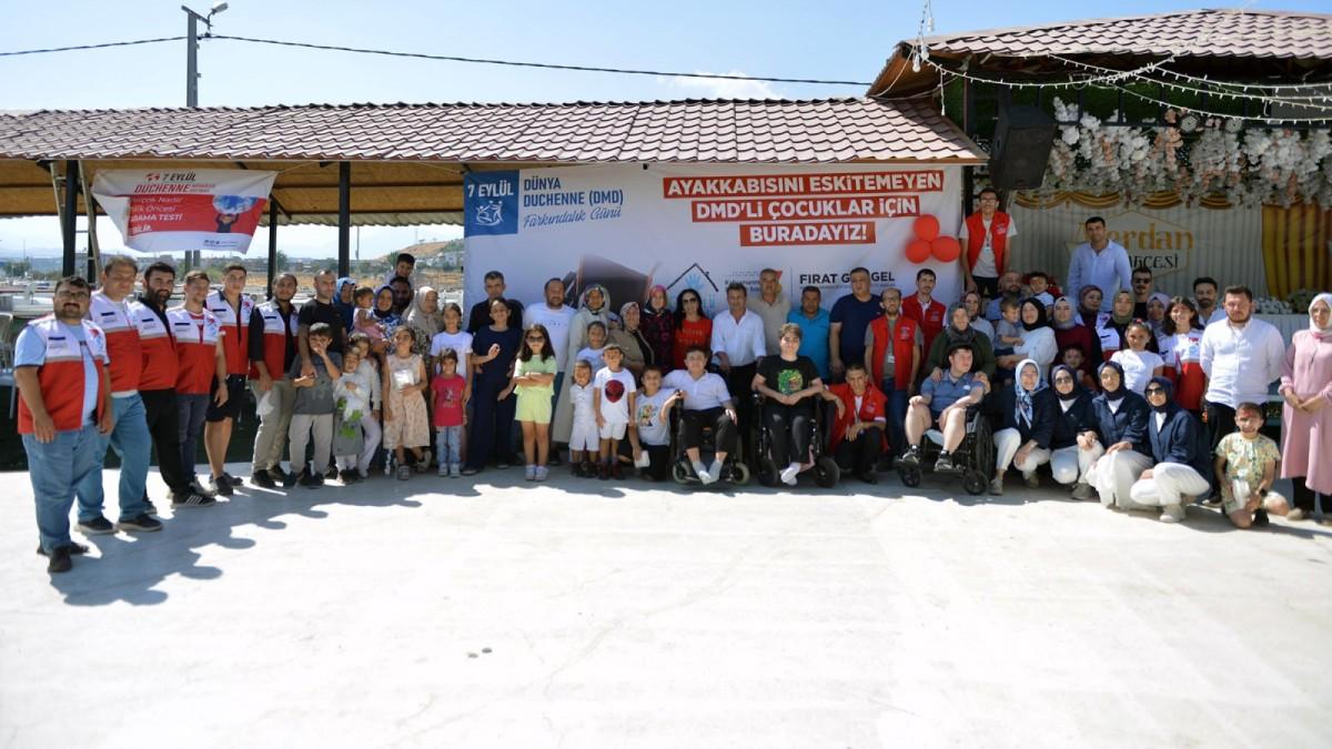 Büyükşehir, DMD Konusunda Farkındalık Yaratıyor Büyükşehir, DMD Konusunda Farkındalık Yaratıyor