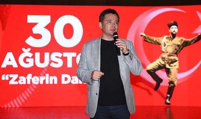 Osmangazi'de 'Zaferin Dansı' gösterisi izleyenleri büyüledi Osmangazi'de 'Zaferin Dansı' gösterisi izleyenleri büyüledi