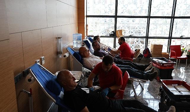 Kartepe'de Kan Bağış Kampanyası Kartepe'de Kan Bağış Kampanyası