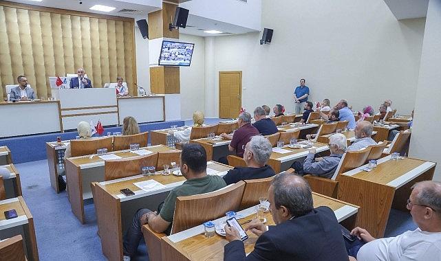 Başkan İbrahim Sandıkçı: "Yaşamı kolaylaştıran ve yaşama değer katan hizmetleri hemşehrilerimizle buluşturuyoruz"