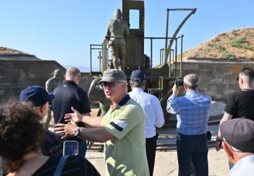 Manisalı Gazi ve Şehit Aileleri Çanakkale’de Tarihi Anları Yaşadı