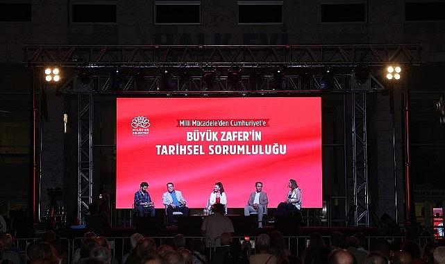 Nilüfer'de 30 Ağustos'a özel söyleşi Nilüfer'de 30 Ağustos'a özel söyleşi