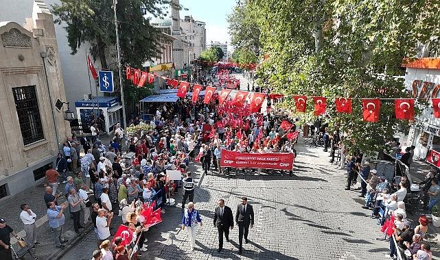Edremit'in 103. Kurtuluş Coşkusu Edremit'in 103. Kurtuluş Coşkusu
