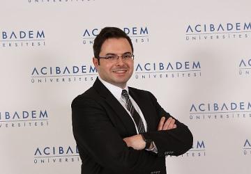 Acıbadem Üniversitesi'nden Antibiyotik Direncine Karşı Dev Adım: Yeni Nesil Antibiyotikler