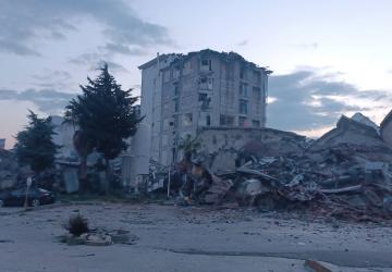 Hatay’da Aile Hekimleri Konteynırda Hizmet Veriyor!