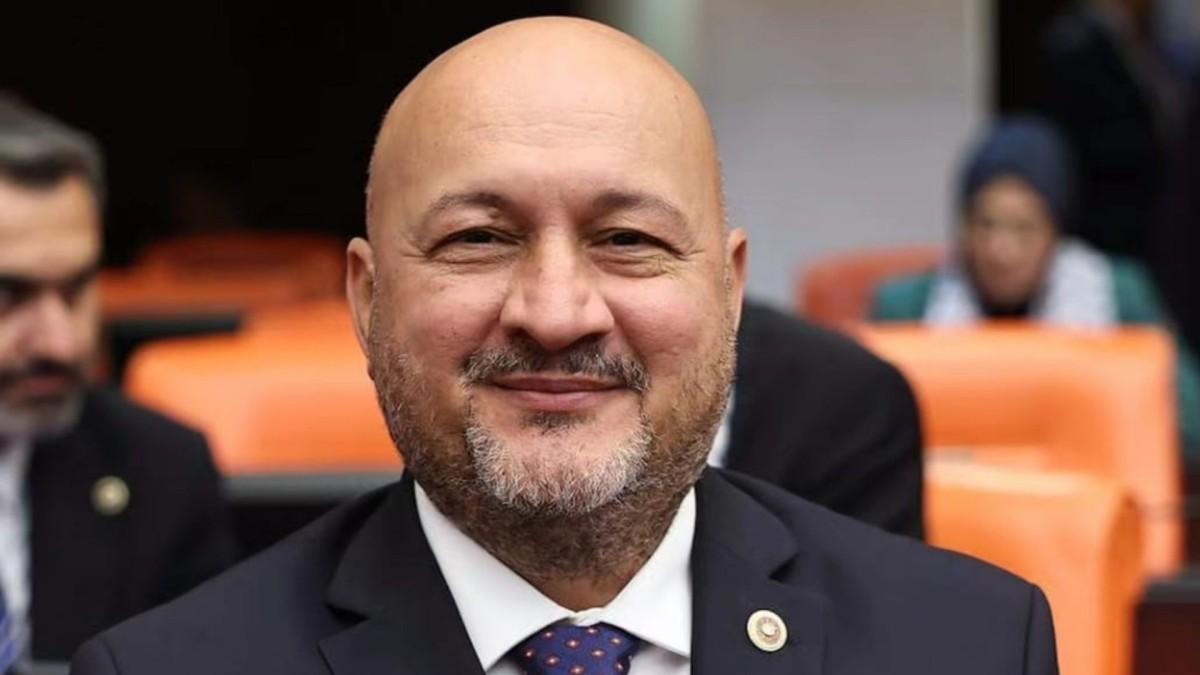 Milletvekili Resul Kurt, Başkan Tutdere’yi ‘beceriksizlikle’ suçladı Milletvekili Resul Kurt, Başkan Tutdere’yi ‘beceriksizlikle’ suçladı