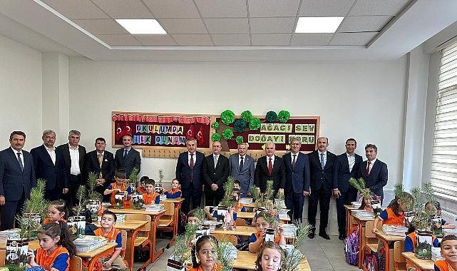 Başkan Altay Yeni Eğitim Yılının Hayırlı Olmasını Diledi Başkan Altay Yeni Eğitim Yılının Hayırlı Olmasını Diledi