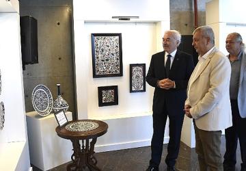 Osmangazi'de “Emeklilikten Bugüne Çini Sergisi" açıldı