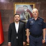 Belediye Başkan Arı'dan Jandarma Komutanı Çelik'e Ziyaret