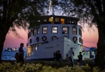 Bergama Vapuru ile İzmir Körfezi’nde Zamanda Yolculuk