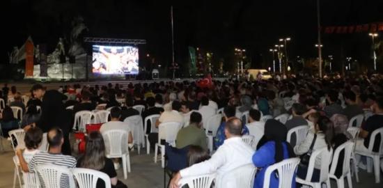 İnegöl’den 12 Dev Adam’a Coşkulu Destek