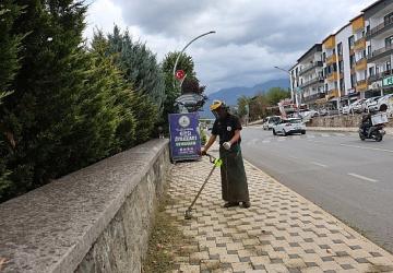 Kartepe'de Parklarda Yoğun Çalışma