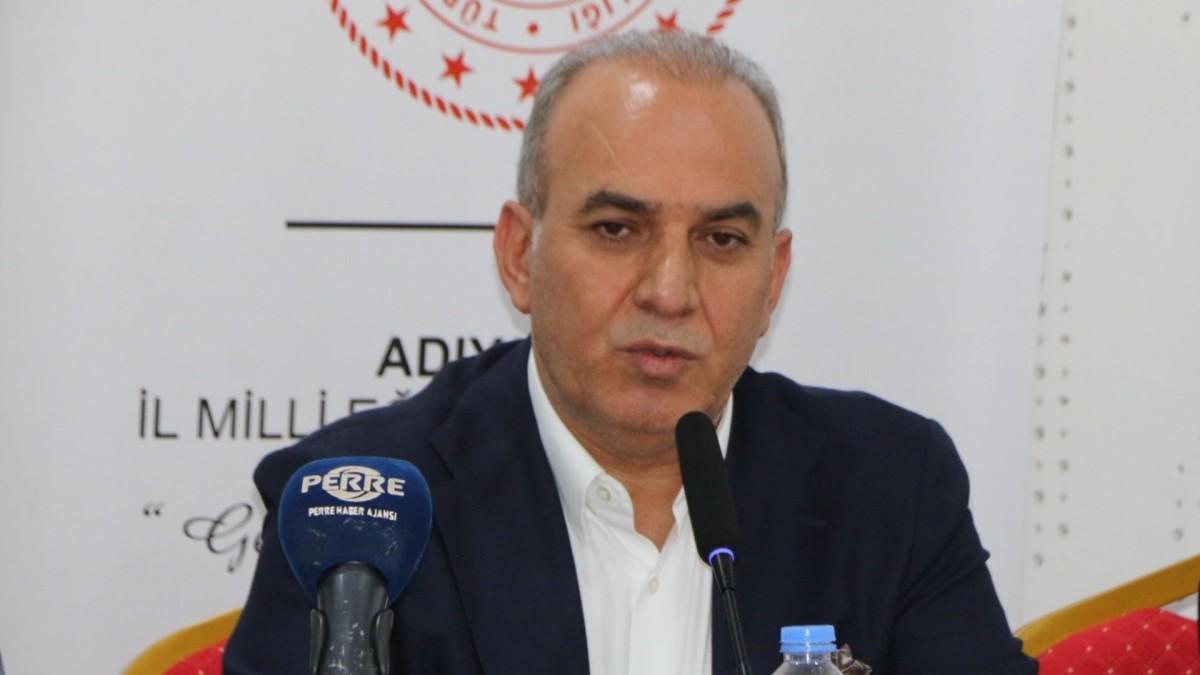 Adıyamanlılar Vakfı’ndan burs ve kırtasiye desteği - Videolu Haber Adıyamanlılar Vakfı’ndan burs ve kırtasiye desteği - Videolu Haber