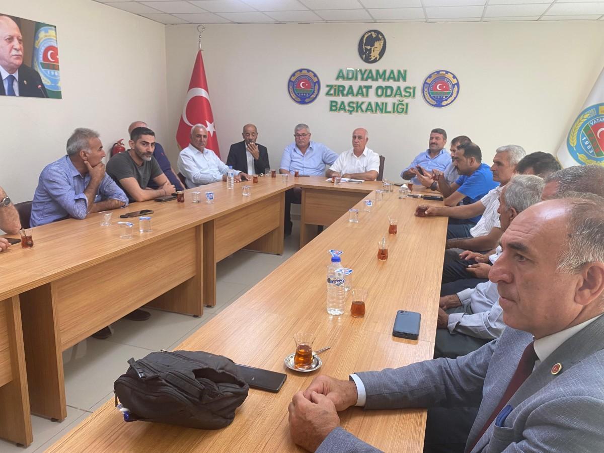 Sözleşmeli tütün üretimi Ziraat Odası’nda masaya yatırıldı Sözleşmeli tütün üretimi Ziraat Odası’nda masaya yatırıldı