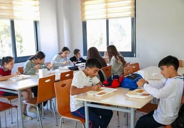 Güzelbahçe Belediyesi Özel Öğretim Kurumuna Büyük İlgi