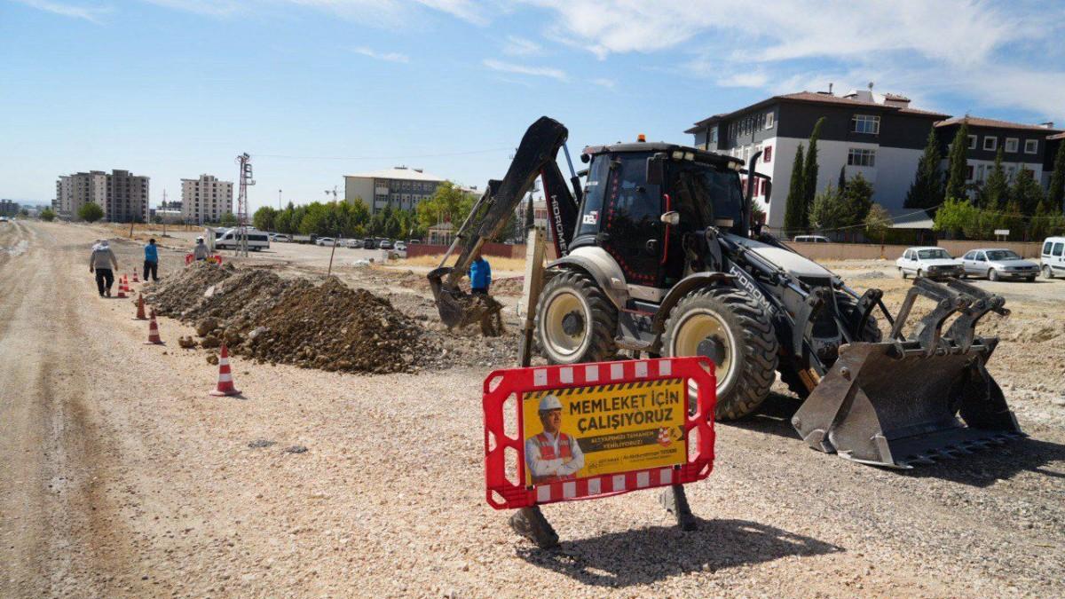 Adıyaman Belediyesi altyapı çalışmalarına aralıksız devam ediyor Adıyaman Belediyesi altyapı çalışmalarına aralıksız devam ediyor