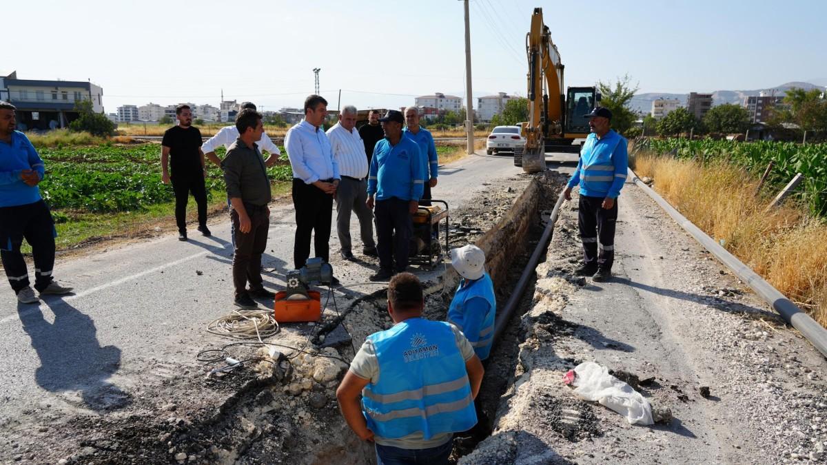 Başkan Abdurrahman Tutdere Çimenevler’de su sorununu çözdü, yüzler güldü - Videolu Haber Başkan Abdurrahman Tutdere Çimenevler’de su sorununu çözdü, yüzler güldü - Videolu Haber