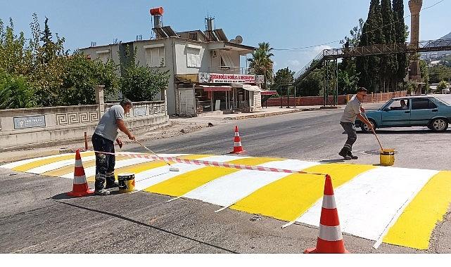 Büyükşehir'den Finike Dağbağ Mahallesi'ne asfalt