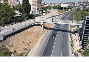 Gebze'deki üst geçit asansörüne bakım çalışması