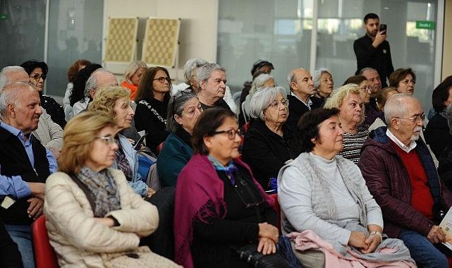 Karşıyaka Belediyesi 3. Yaş Üniversitesi'nde yeni dönem başlıyor!
