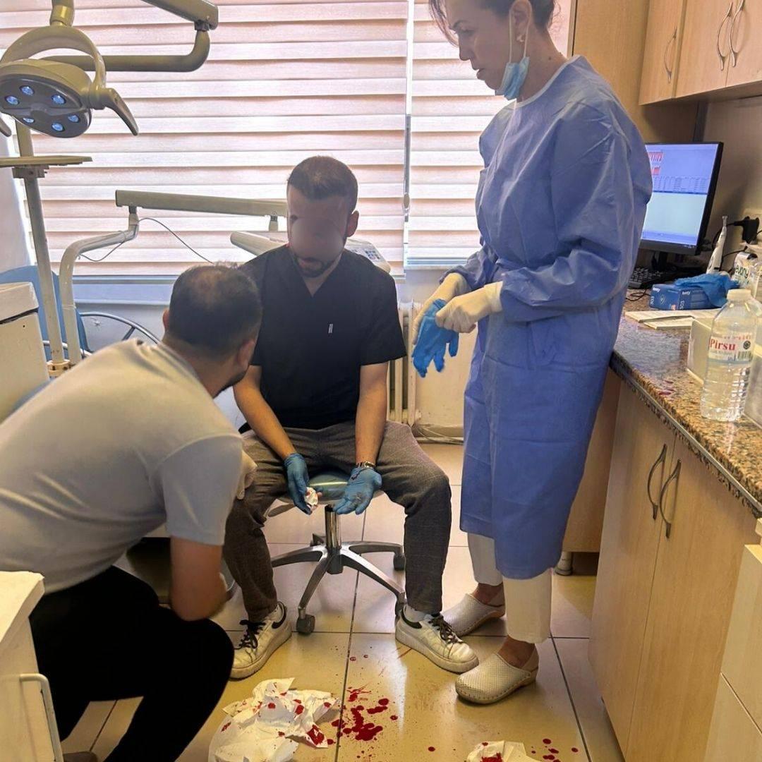İzmir’de diş hekimi hastası tarafından darp edildi İzmir’de diş hekimi hastası tarafından darp edildi