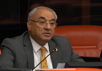 DSP Genel Başkanı Önder Aksakal'dan 'Yeni yıl tebrik mesajı' mesajı