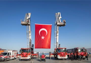 Tugay: Kahraman itfaiye personelimize minnetimiz büyük