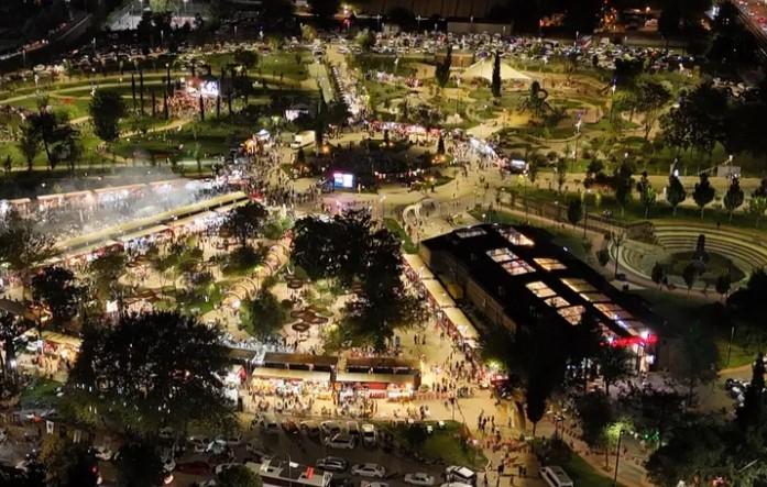 GastroANTEP Kültür Yolu Festivali’ne Yoğun İlgi: Milyonlar Katıldı GastroANTEP Kültür Yolu Festivali’ne Yoğun İlgi: Milyonlar Katıldı