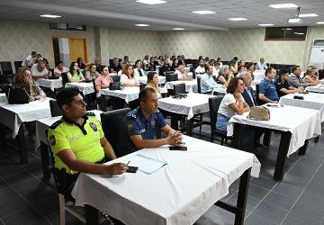 Kemer'de asayiş ve trafik tedbirleri toplantısı