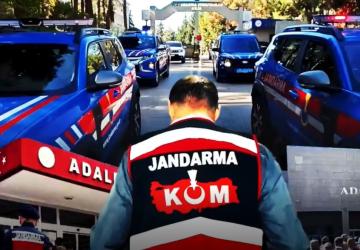 7 ilde 8 ayrı suç örgütü çökertildi: 64 şüpheli yakalandı - Videolu Haber