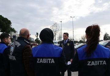 Maltepe zabıtası yeni yıl öncesi yine göz açtırmadı
