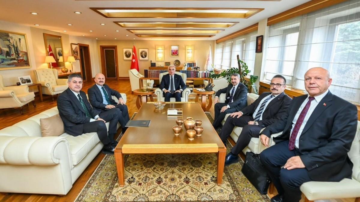 Adıyaman’ın 5 kritik kültür projesi Bakan Ersoy’a sunuldu