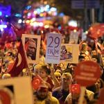 Bornova'da Cumhuriyet Bayramı'na coşkulu kutlama Bornova'da Cumhuriyet Bayramı'na coşkulu kutlama
