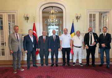 Tamer Atalay’dan Bükreş’te Anlamlı Ziyaret
