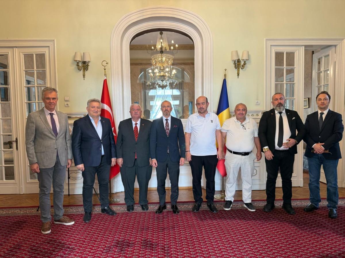 Tamer Atalay’dan Bükreş’te Anlamlı Ziyaret