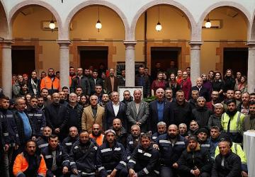 Ayvalık Belediye Başkanı Mesut Ergin yılın son gününde belediye çalışanlarıyla bir araya geldi.