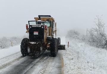Canik Belediyesi'nden Karla Etkin Mücadele