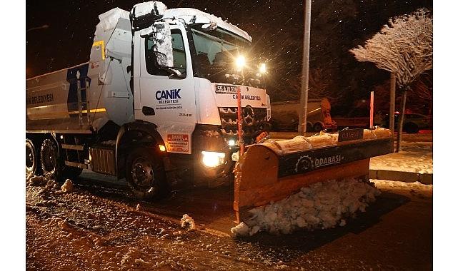 Başkan Sandıkçı'dan Yerinde Takip: Canik'te 7/24 Karla Mücadele