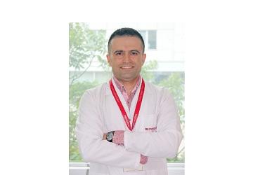 Bebekleri öpmeden önce iyi düşünün